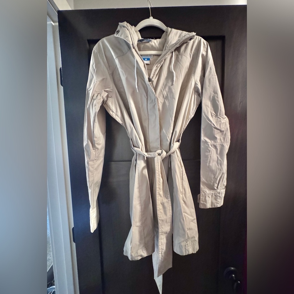 Columbia Tan rain jacket